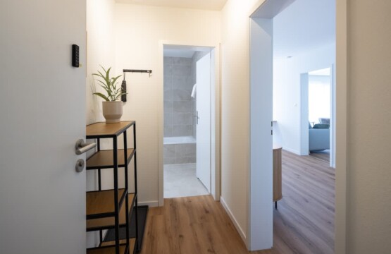 622242cd d83a 42 H8Lku