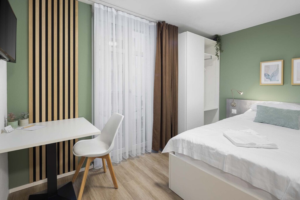 ZRH AUS EZ Standard 102 web (2 von 26)